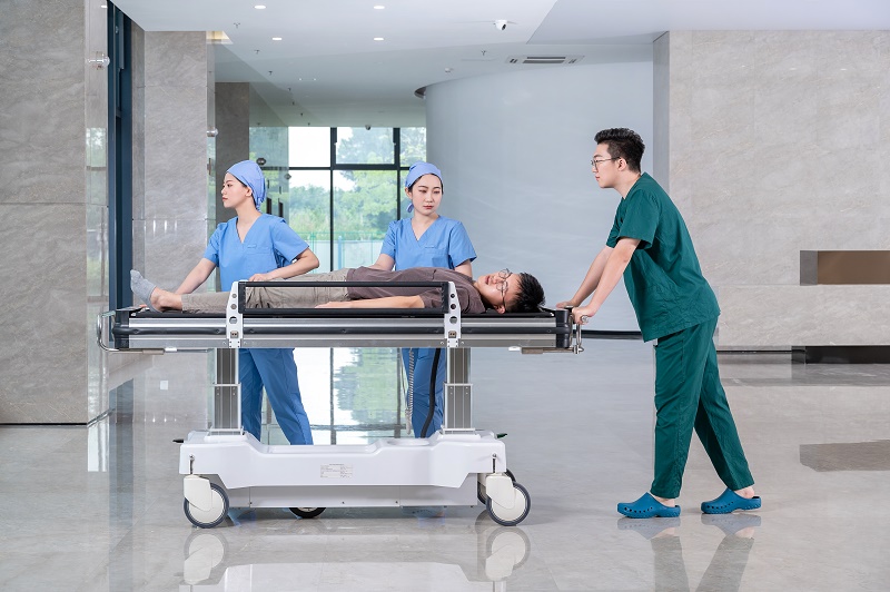 Specialized Medical Bed to Transfer Patients From one Location to Another